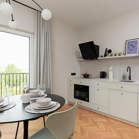 Bohema Szwedzka By Renters Varşova