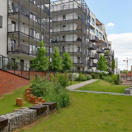 Bohema Szwedzka By Renters Apartmán