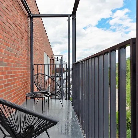 Bohema Szwedzka By Renters Apartmán